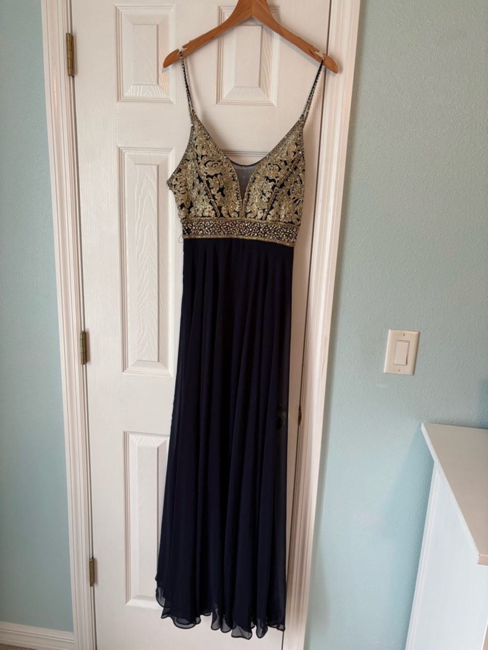 Elegant Navy Evening Gown with Gold Embellished Bodice